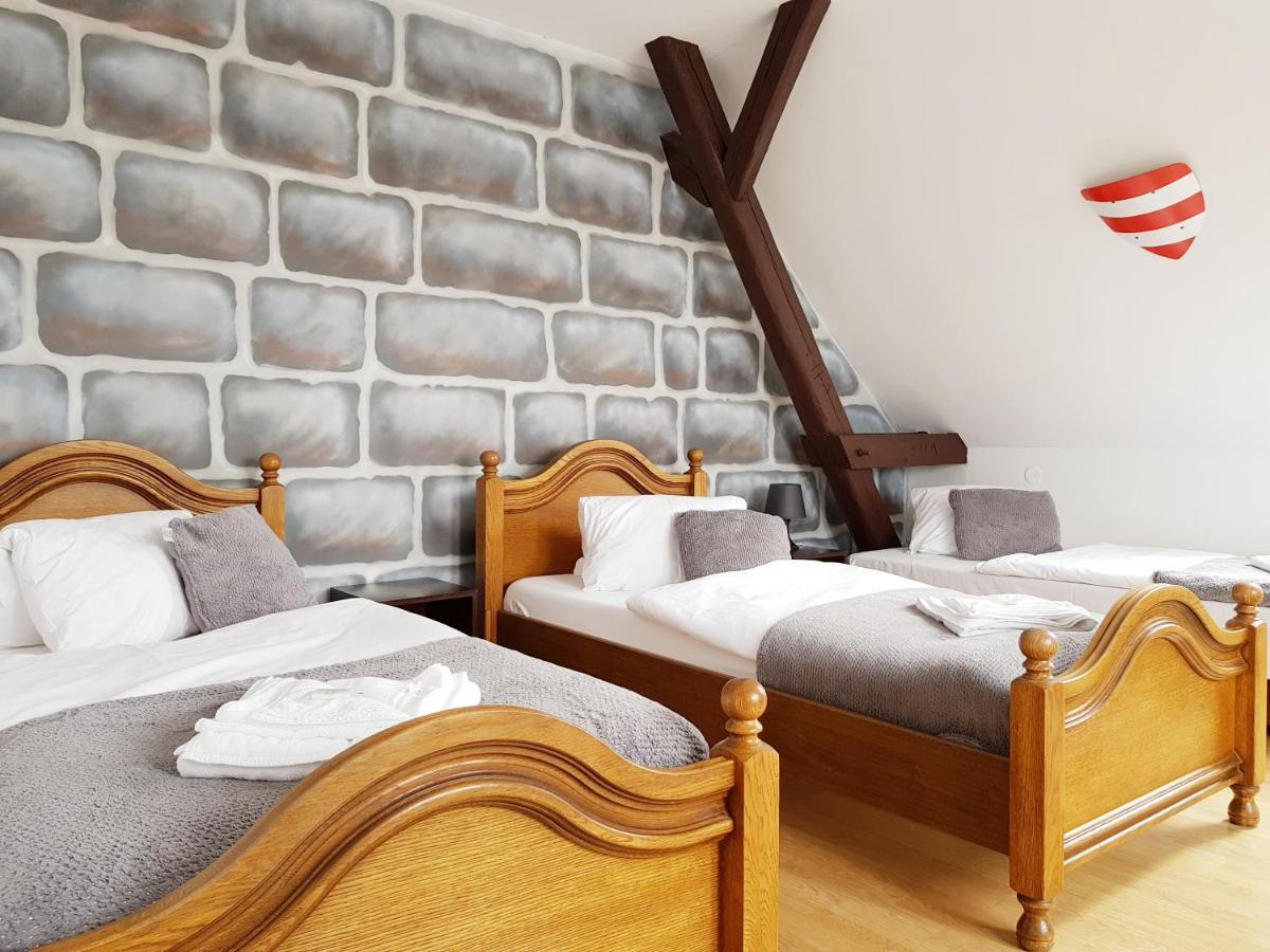Hotel Camelot 3*