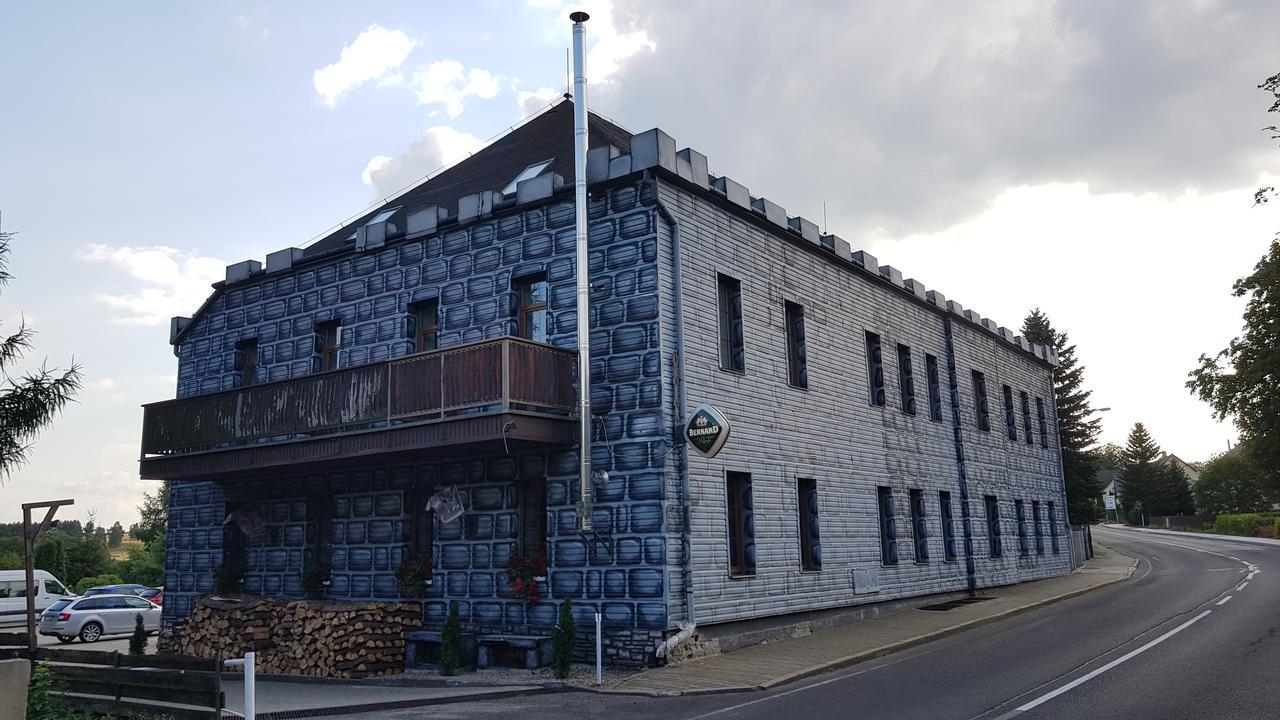 Camelot Tisá